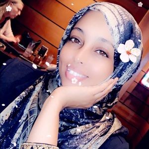 Meet your Posher, Yasmin